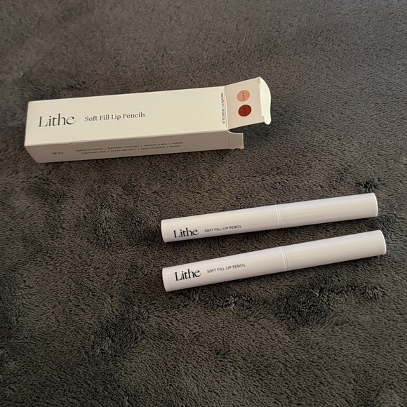 Lithe Soft Fill Lip Pencils - Picture 3 of 4